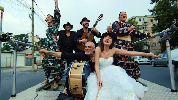 Contact Impresar Smiley