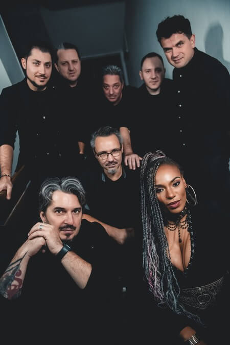 Contact Impresar Smiley